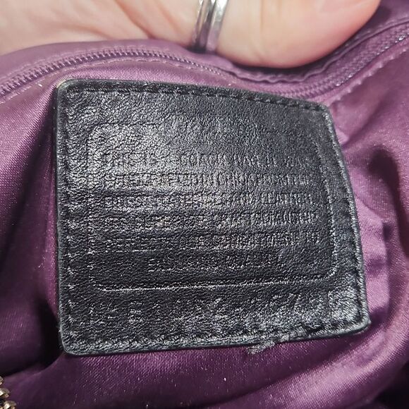 Coach Signature BLK/GRY Madison Tote - Picture 9 of 12